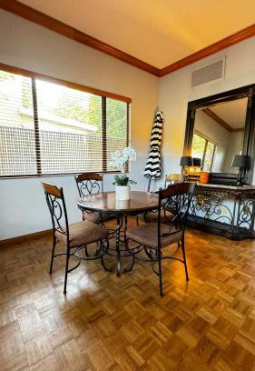 Coast Village Cabin | Montecito Cottage