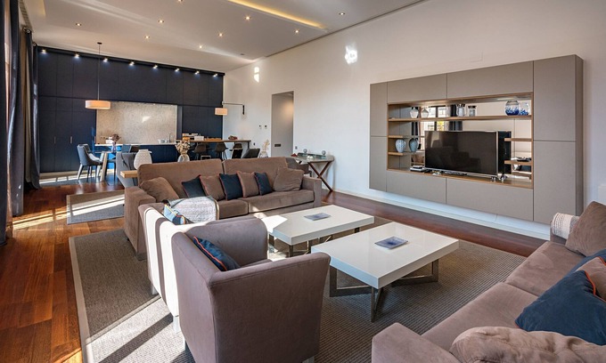 Gothic Quarter Apartment | Monthly apartment with shared pool in Barri Gotic