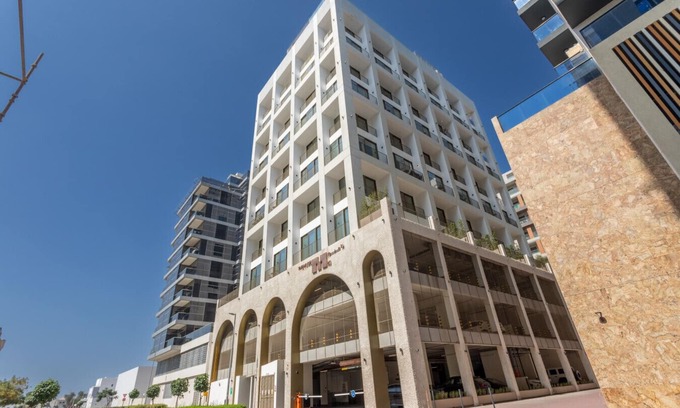 Al Satwa Apartment | Mood 45 - Deluxe Studio: Chic with private Terrace