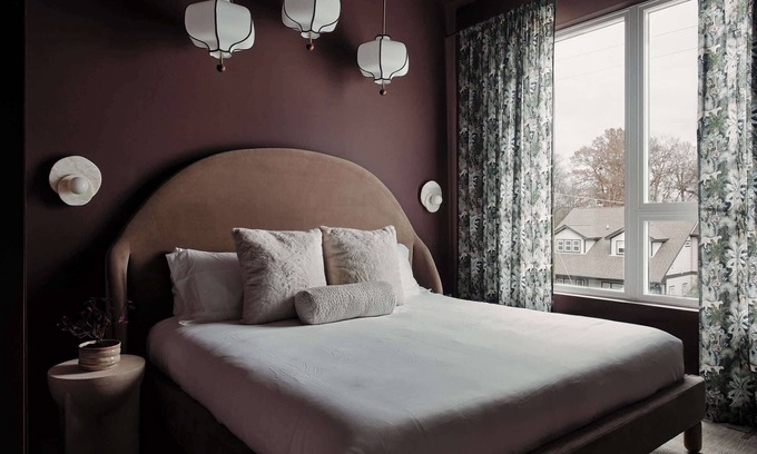 Talbot's Corner Condo | Moody Luxury Condo in East Nashville