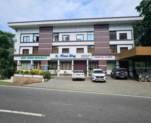 Devikolam Hotel | Moon Way