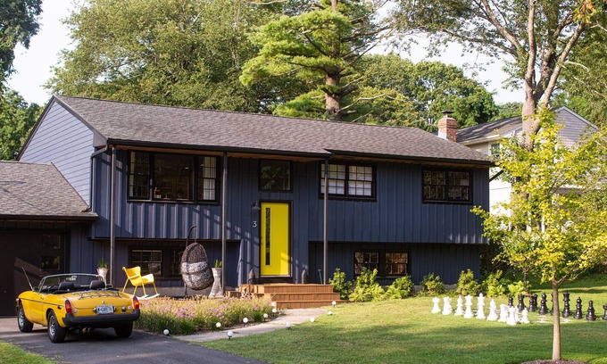 Shelter Island Heights House | Moonlit Manor l A Midcentury Shelter Island Vacation Rental Escape