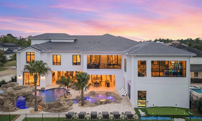 Reunion Villa | Morlando Space Mansion-TT469