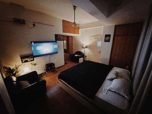Sualkuchi Apartment | Moroccan Moon