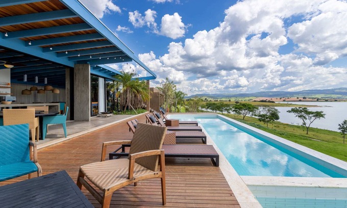 Cassia Condo | @morro.redondo | A Casa Azul