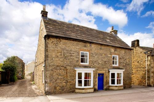 Masham House | Morton House and The Stable Block Masham - Adjoining holiday cottages for singles, couples and large groups