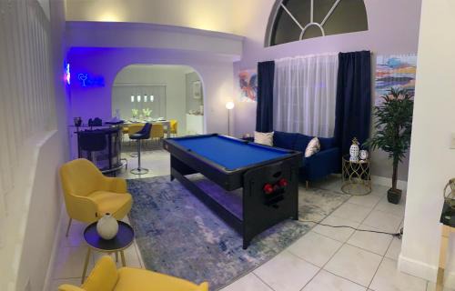 Miami Gardens Apartment | Most Desirable Miami Area Delux Home