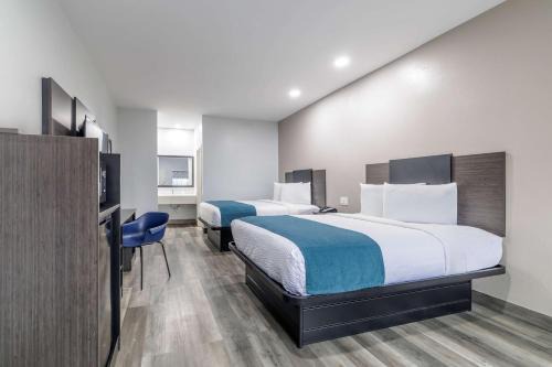 Brenham Hotel | Motel 6-Brenham, TX