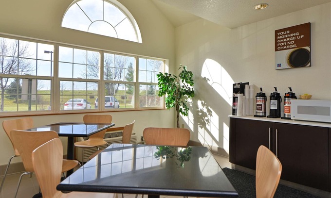 Meridian Hotel | Motel 6 Meridian, ID - Boise W