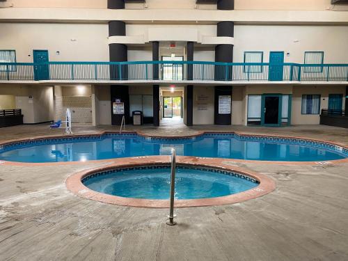 Savannah Hotel | Motel 6 Savannah GA Gateway & I95