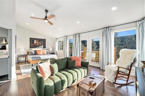 Bailey House | Mountain Cabin W Balcony Views & Hot Tub