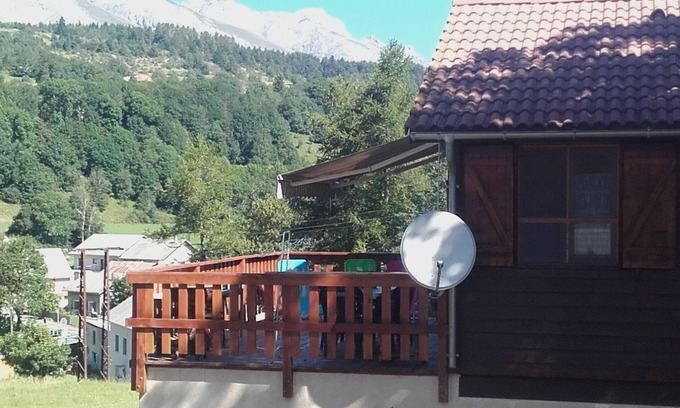 Le Devoluy Ski Chalet | Mountain chalet nearby ski slopes and hiking trails