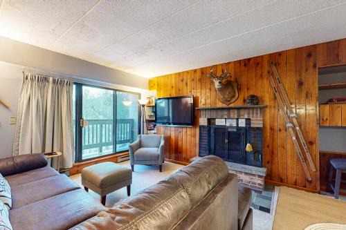 Killington Apartment | Mountain Green - 2E3