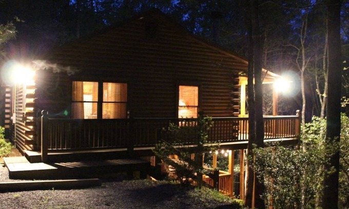 Blue Ridge Cabin | Mountain Heaven-King-size bed, hot tub, WiFi!