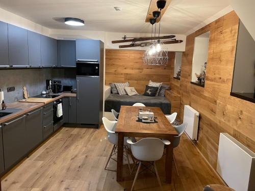 Strazne Apartment | Mountain home in Špindlerův Mlýn