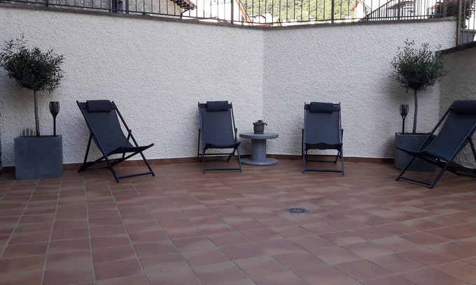 Biescas Apartment | Mountain in the Aragonese Pyrenees, Skiing, Snow, Hiking and Nature