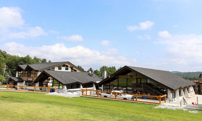 Ludlow Hotel | Mountain Lodge at Okemo