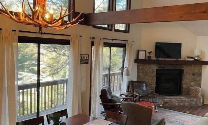 Mill Ridge House | Mountain Lodge with Hot Tub and River Access, Between Boone & Banner Elk