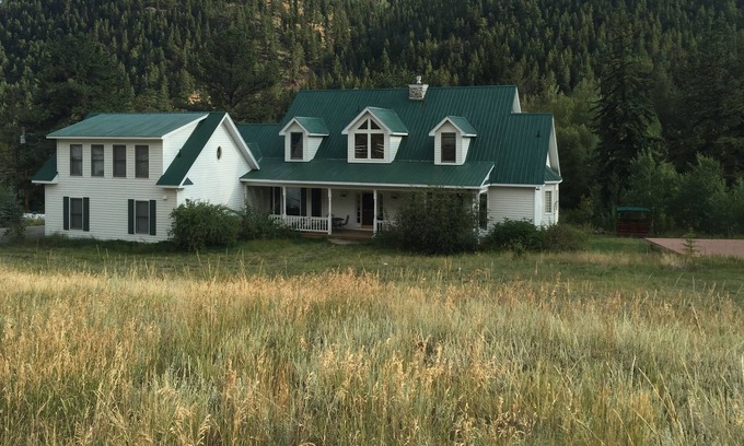 Grant House | Mountain Retreat Home