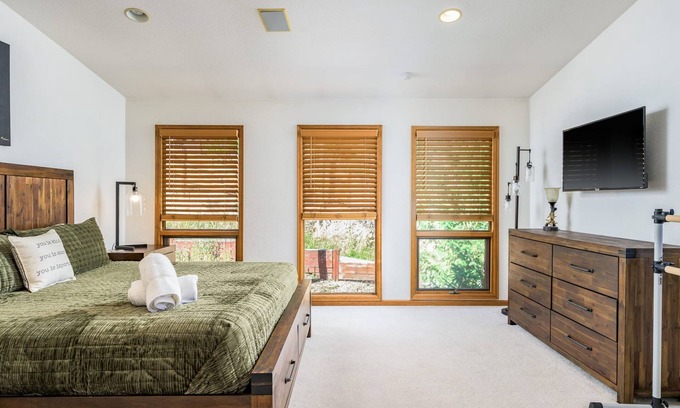 Evergreen House | Mountain View Apartment Near Downtown Trails