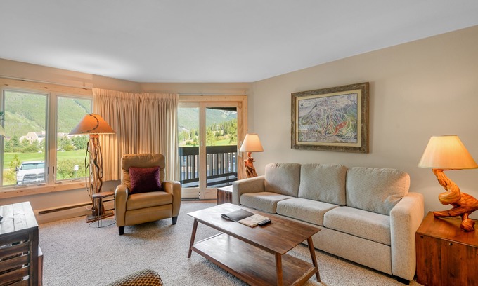 Copper Mountain Village Condo | Mountain view condo w/gas fireplace, shared outdoor pool, and free WiFi