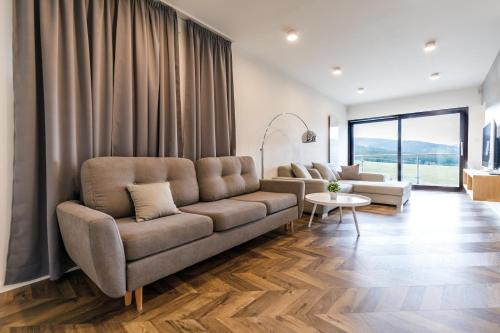 Loucna Pod Klinovcem Apartment | Mountain view apartment by Mountain ways