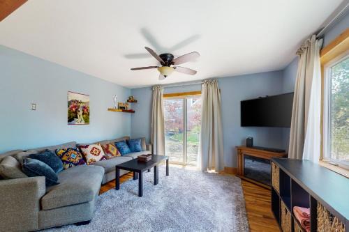 Frisco Apartment | Mountains & Main Street