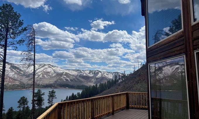 Bayfield House | Mountainside Home overlooking Vallecito Lake close Durango/Silverton Train, Mesa Verde National Park & Million Dollar HWY