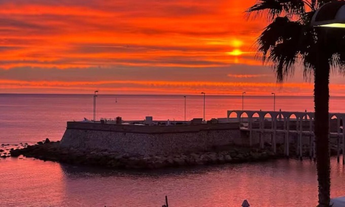 Civitavecchia Apartment | Mowita seaside flat with stunning view on the sea