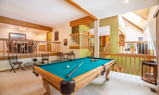 Sandy Villa | Mtn. Home-Sauna, Pool Table, Mins to Ski/Hike/Bike