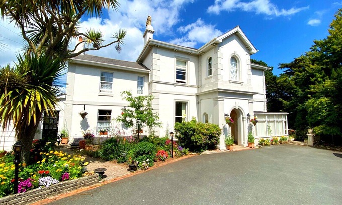 Torquay Apartment | Muntham Holiday Apartments & Town House