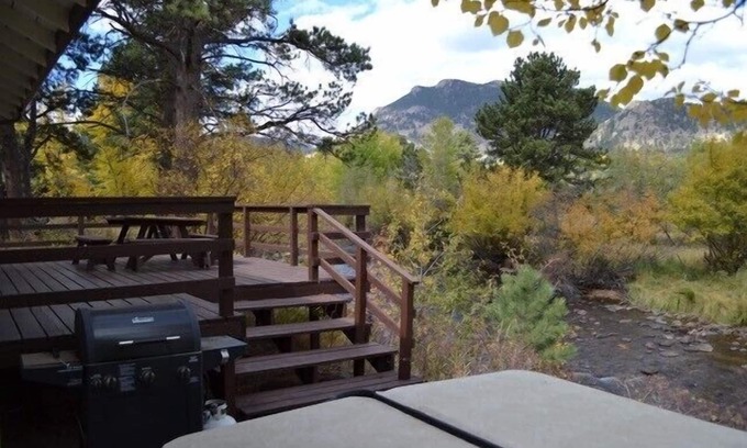 Estes Park Cabin | Murphy's Riverside Cottage – Vintage Cabin on the River, Mtn Views – 20-NCD0227
