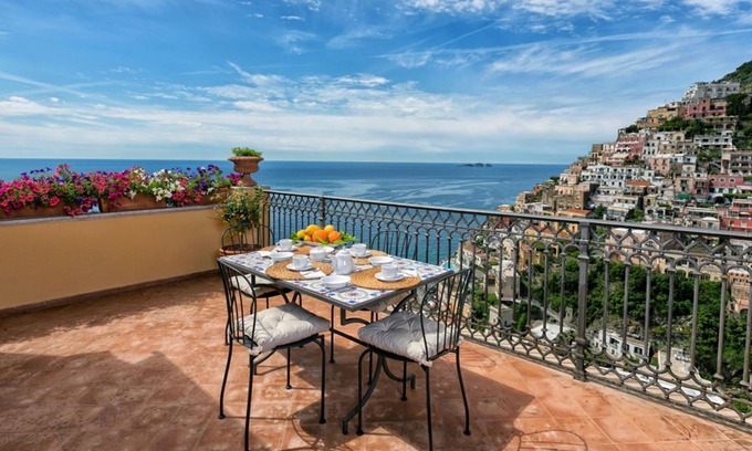 Liparlati Apartment | My Rental Homes - Casa Praiano 5 minute walk from Positano downtown with sea view