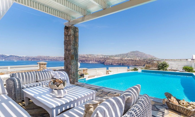 Akrotiri Villa | My Rental Homes - Villa Crystal private infinity pool, sea views and Spa
