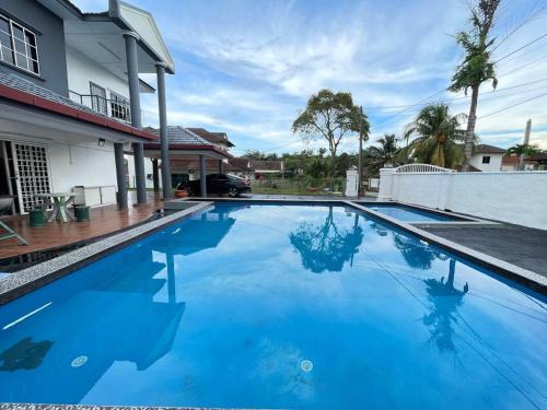Taman Rakyat Villa | MY VILLA PD