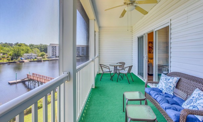 Myrtle Beach Condo | Myrtle Beach Condo w/Community Pool & Water Views