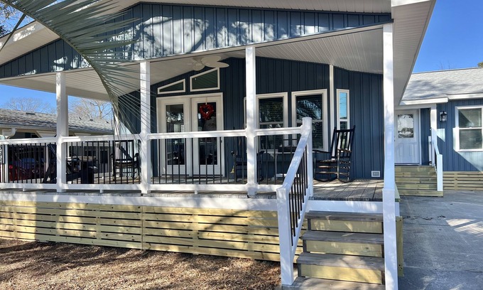 Garden City House | Myrtle Beach Rentals in Golf Cart Community - Oceanside Village