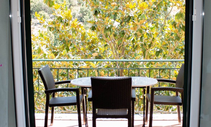 Dhrakata House | Myrtos Cottages Kefalonia