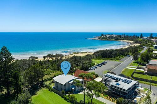 Culburra Beach House | Nalu Pet Friendly 1 Min Walk to Beach