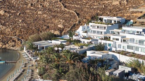 Psarou Hotel | Nammos Hotel Mykonos