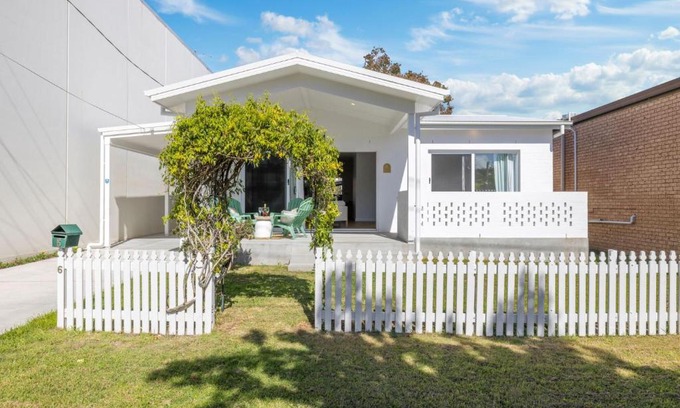 Woolgoolga House | Nan's Place