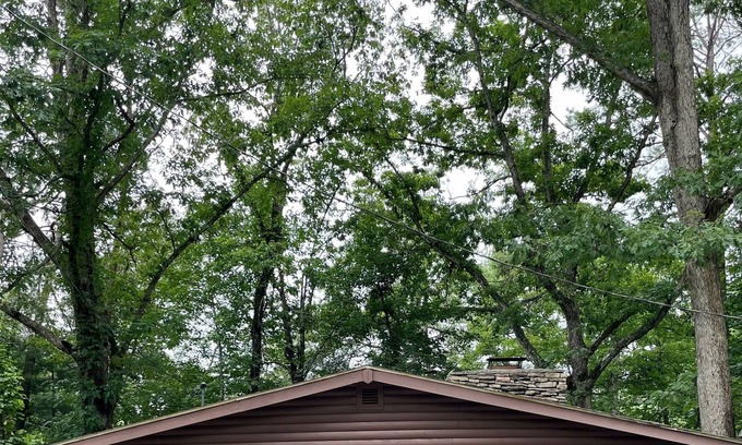 Bryson City Cabin | Nantahala Village Cabin close to NOC and Bryson City
