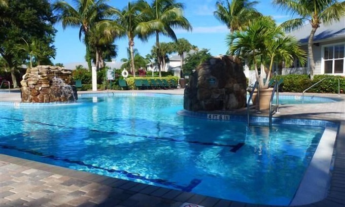 Naples Condo | Naples, Florida Lely Resort Greenlinks 3 BR/2 BA Golf Villa