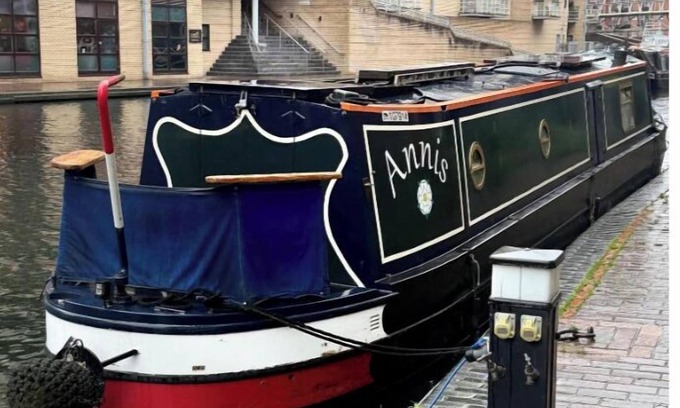 The Westside Boat Rental | Narrowboat in Birmingham City