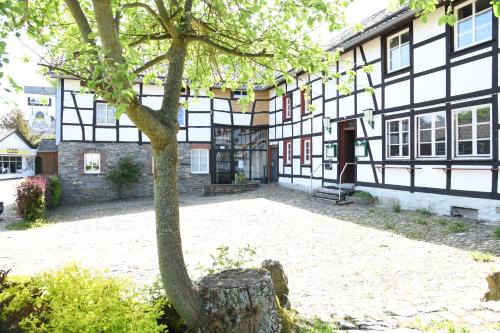 Mutzenich Apartment | Nassenhof
