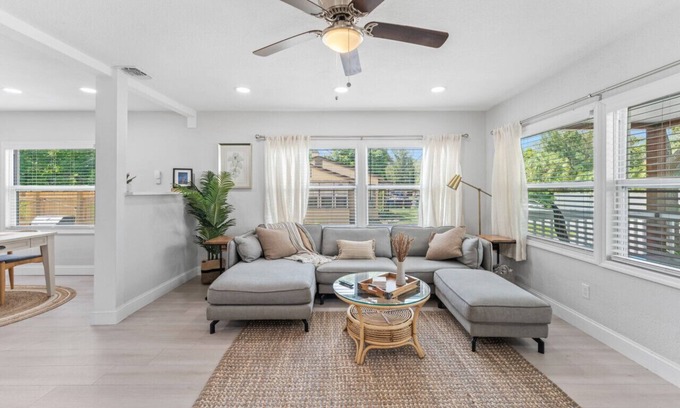 Clearwater House | Nautical Bliss in Clearwater