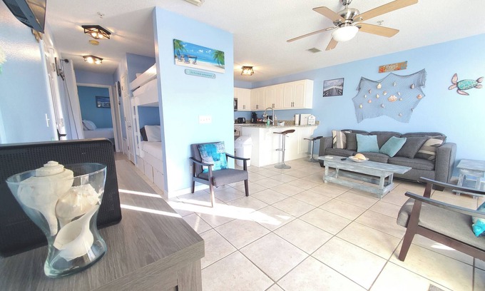 Navarre Beach Condo | Navarre Beach Landing - Beach Gear Included - Walk to Beach - Sunset Views