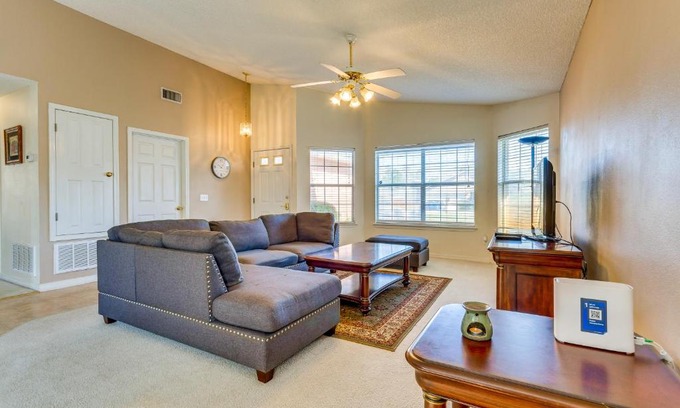 Navarre House | Navarre Vacation Rental Home about 4 Mi to Beach!