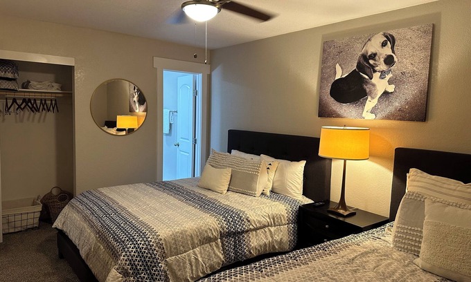 Arlington Apartment | Near Cowboy and Ranger Stadium/Six Flags/Hurricane Harbor/Texas LIVE