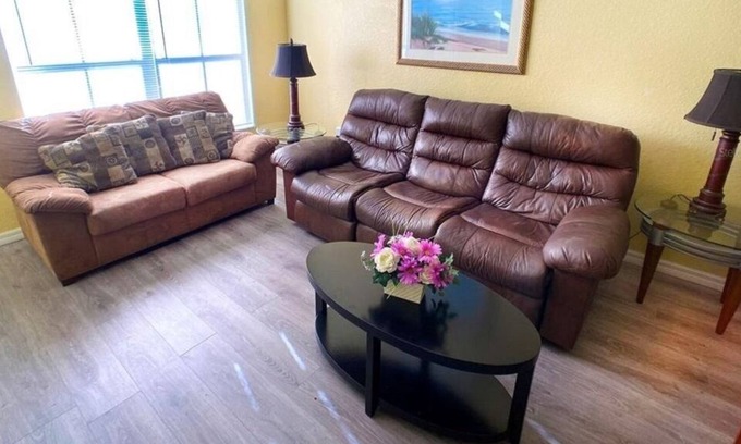 Venetian Bay Villages Villa | NEAR DISNEY 3 bdrm villa with pools and clubhouse!